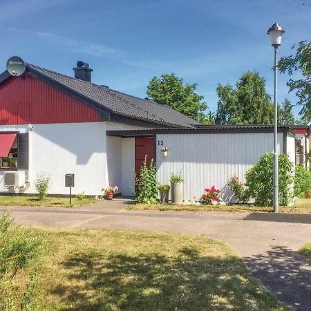 Cozy Home In Borgholm With Wifi Екстер'єр фото